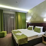Nadas To Park Hotel Vasad