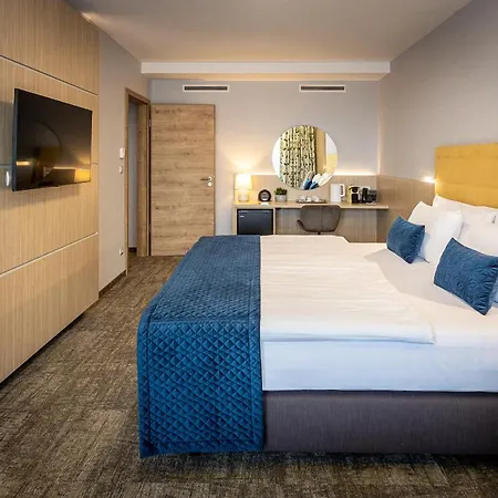 Hotel Nadas To Park 4*