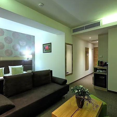 Nádas Tó Park Vasad