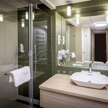 Hotel Nádas Tó Park 4*