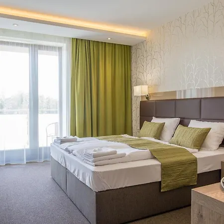 Hotel Nadas To Park