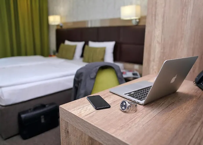 Hotel Nadas To Park 4*